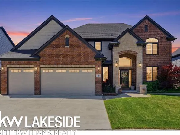 17206 Crittenden Dr, Macomb, MI 48044