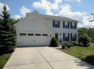 1583 Evergreen Dr, Lake View, NY 14085