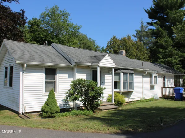 40 Stevens Road, Toms River, NJ 08755