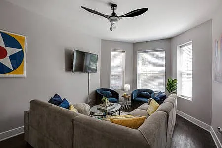 1610 W Waveland Ave #1 — Photo 5