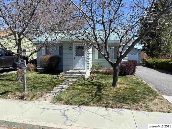555 Spruce St Susanville Ca 96130 Zillow