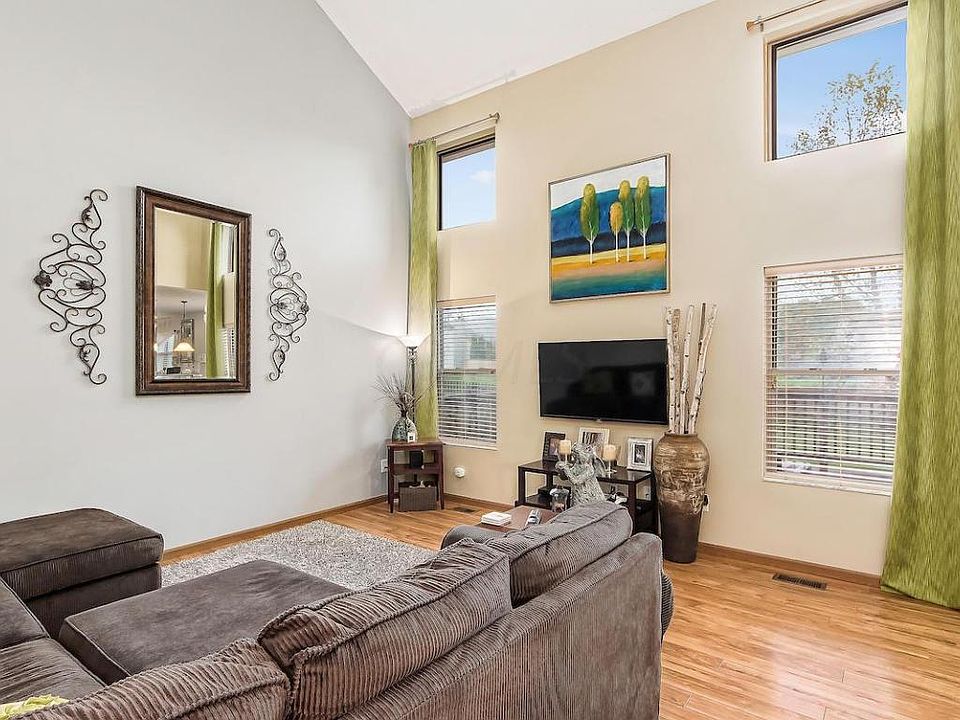 1st image of 532 Tourmaline Dr