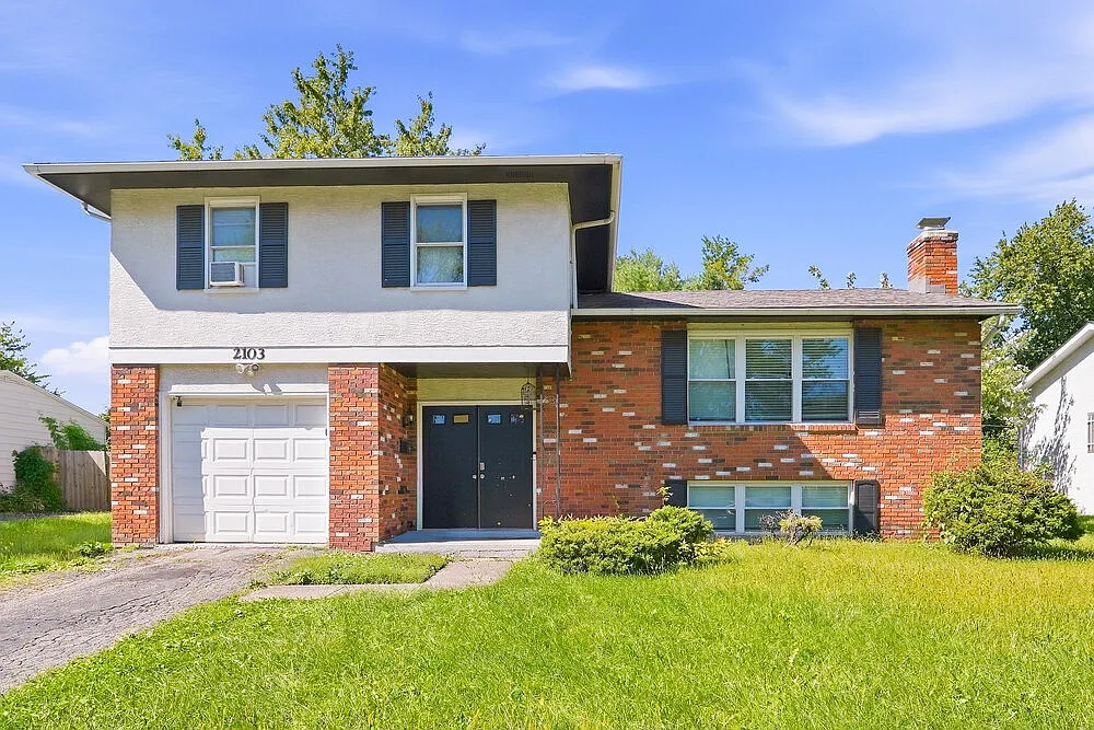 4 bed, 2.0 bath, 1798 sqft, $1,980 — Photo 1