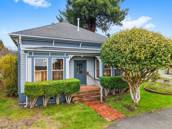 1752 Old Arcata Rd, Bayside, CA 95524