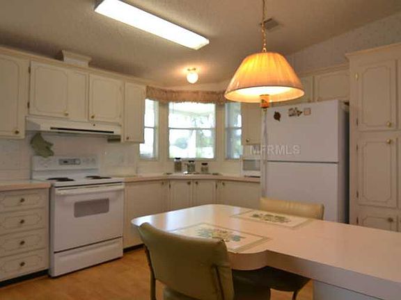 5th image of 5175 Oxford Ct