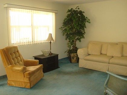 2nd image of 270 Saxony Cir #F