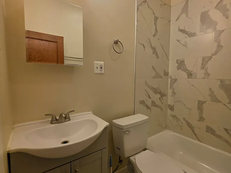 1561 Homestead St — Photo 19