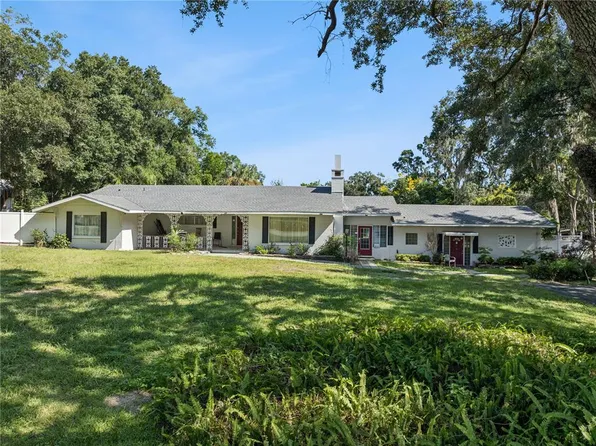 1505 E CROOKED LAKE DRIVE, EUSTIS, FL 32726