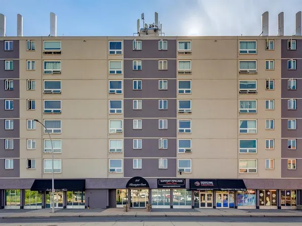 314 E 14th St NW #302, Calgary, AB T2N 1Z8