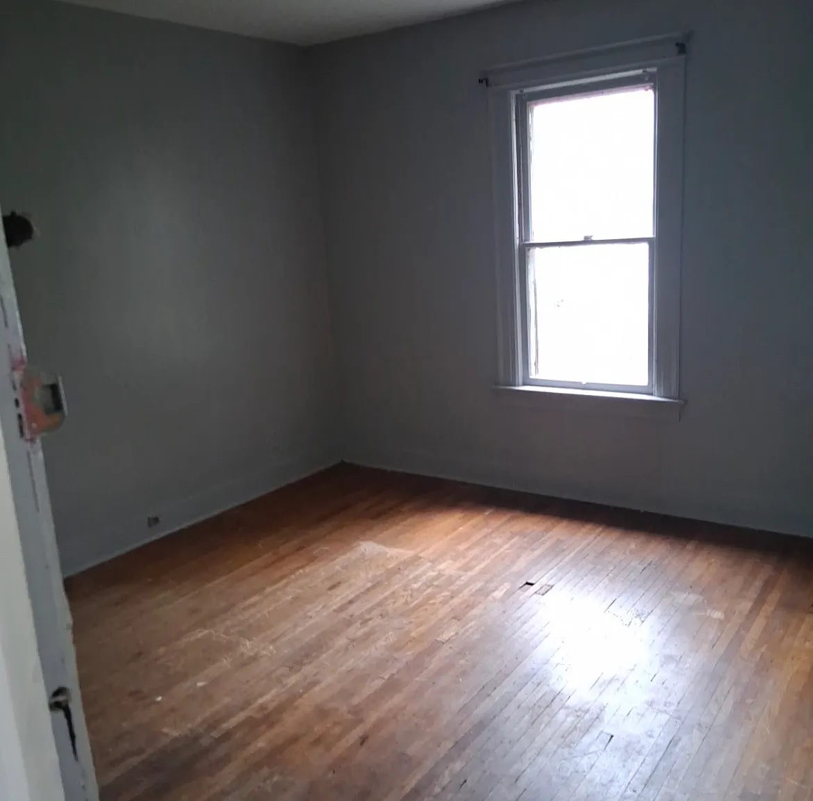 5 bed, 1825 sqft, $2,000 — Photo 3