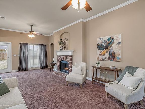 4th image of 2334 Tallgrass Cir