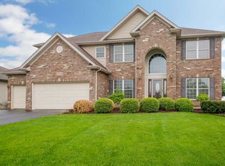 13434 S Skyline Dr, Plainfield, IL 60585