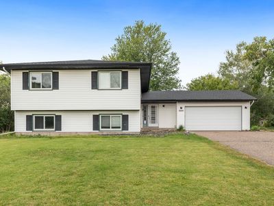 3560 Grenadier Trl N, Oakdale, MN, 55128