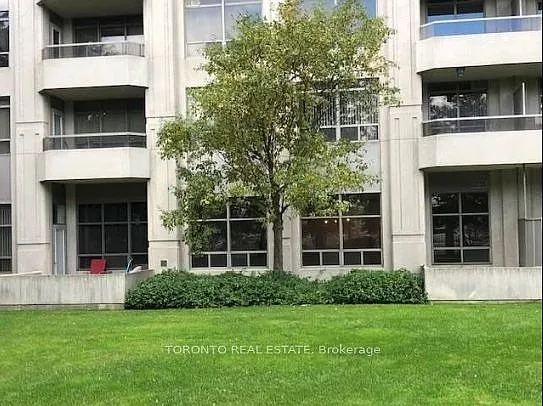 35 Kingsbridge Garden Cir #110 — Photo 19