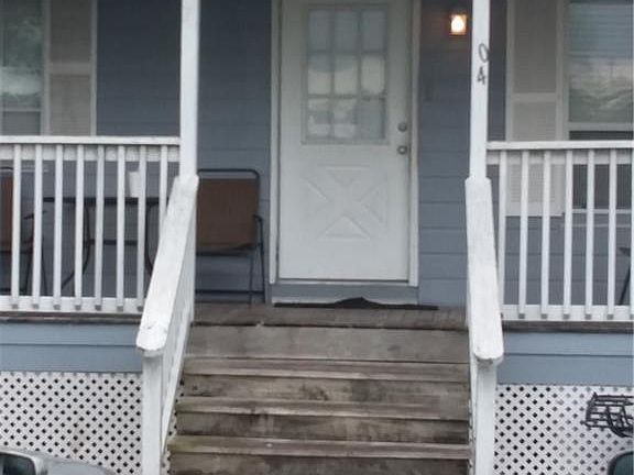2nd image of 204 Oakmont Ave