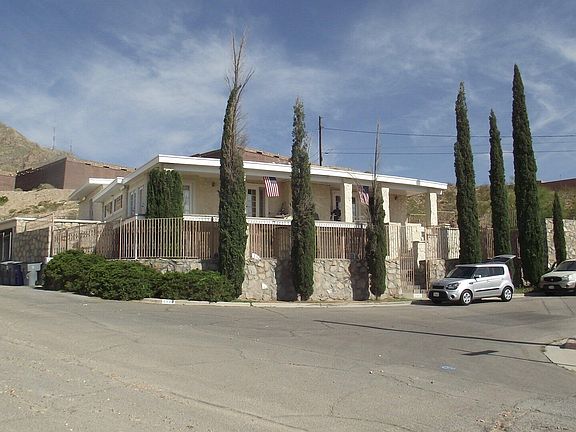 3rd image of 2333 Morehead Ave #4
