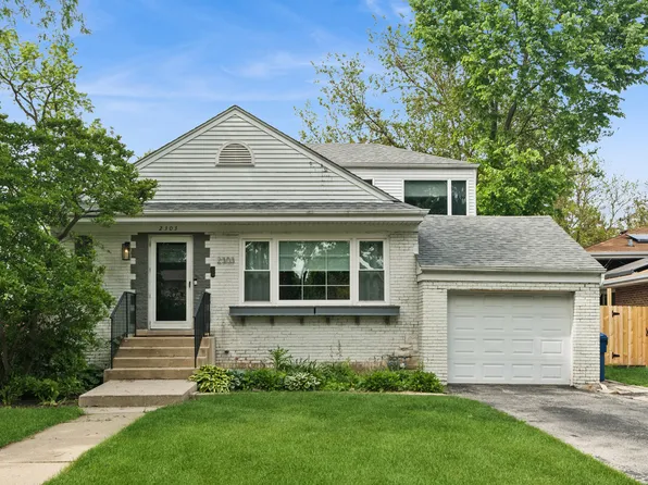 2303 Hutchison Rd, Flossmoor, IL 60422