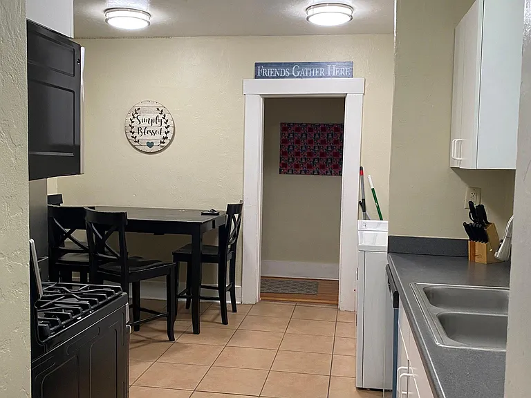 525 E Speedway Blvd — Photo 6