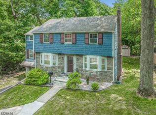 577 Park St, Montclair, NJ 07043