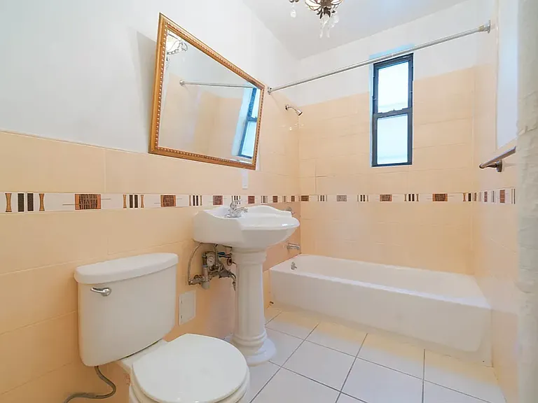 502 W 152nd St #25 — Photo 7