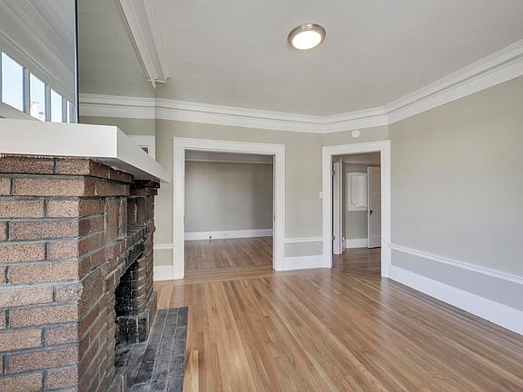 4th image of 159 Dolores St APT 2