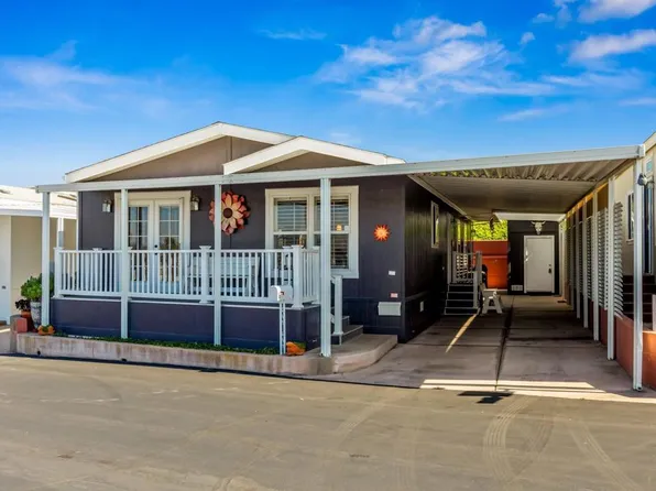 9 Oriole Ln, Oceanside, CA 92057