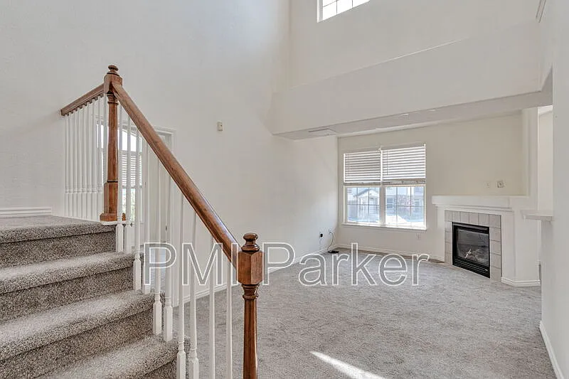 2 bed, 3.0 bath, 1475 sqft, $2,150 — Photo 3