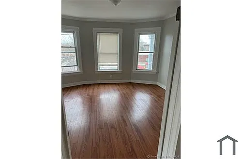 1389 Pembroke St Photo 1