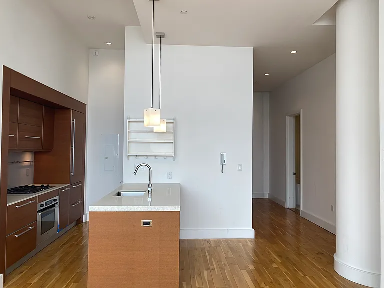 360 Furman St #432 — Photo 5