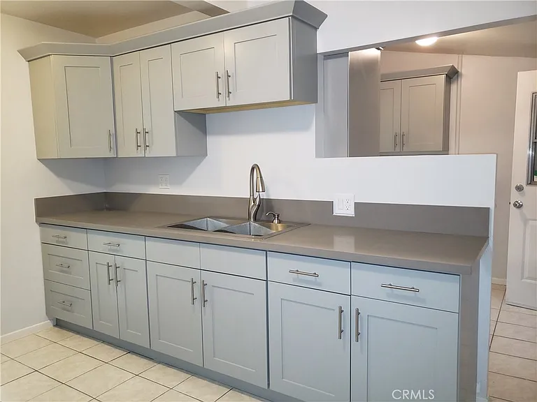 628 W State St #C — Photo 10