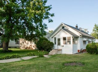 1147 Magnolia Pkwy, Waterloo, IA 50701