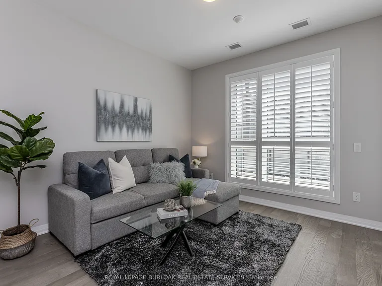 460 Gordon Krantz Ave #112 — Photo 11