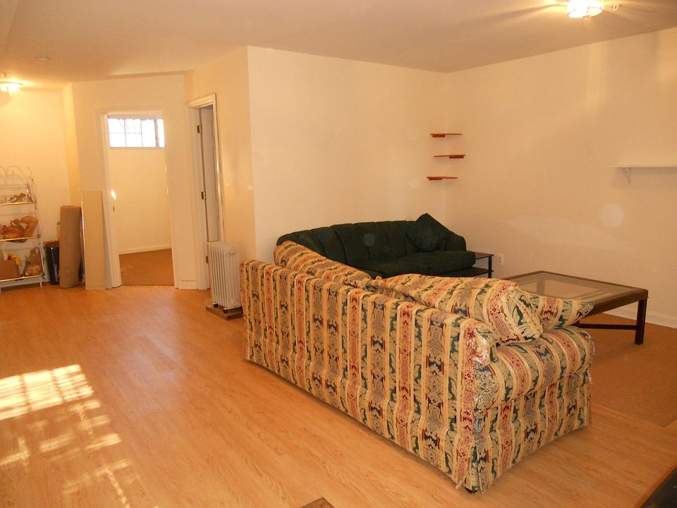 1st image of 18 Juliana Cir W