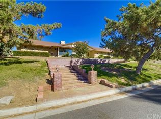 2091 Westminster Dr, Riverside, CA 92506