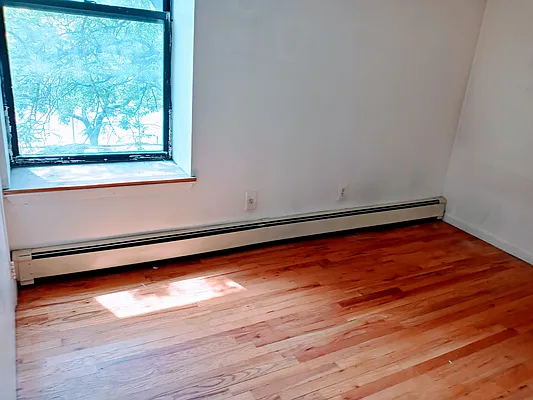 Rented by Level Group | media 15