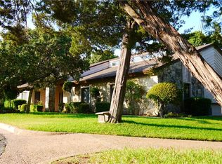 206 Canyon Point Cir, Woodway, TX 76712