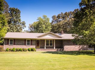 441 Circle Dr, Manchester, TN 37355