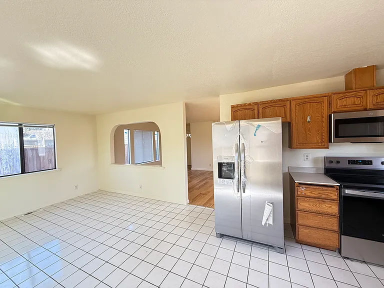 2610 Sycamore St — Photo 3