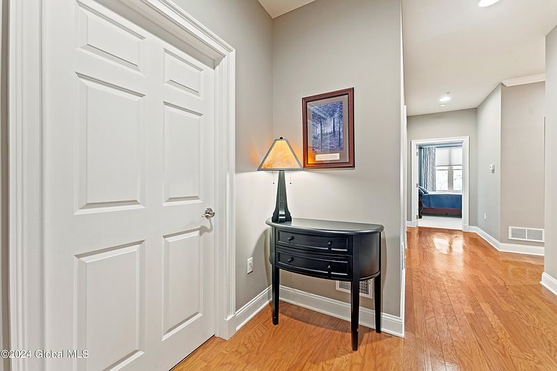 4th image of 87 Railroad Place #307