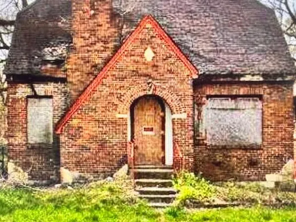 866 Floyd St, Gary, IN 46403