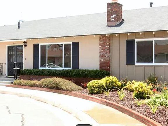 2nd image of 7398 El Rosal Cir