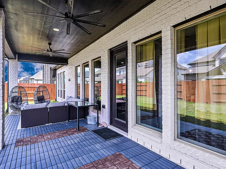 2711 Sylvan Birch Trl — Photo 36