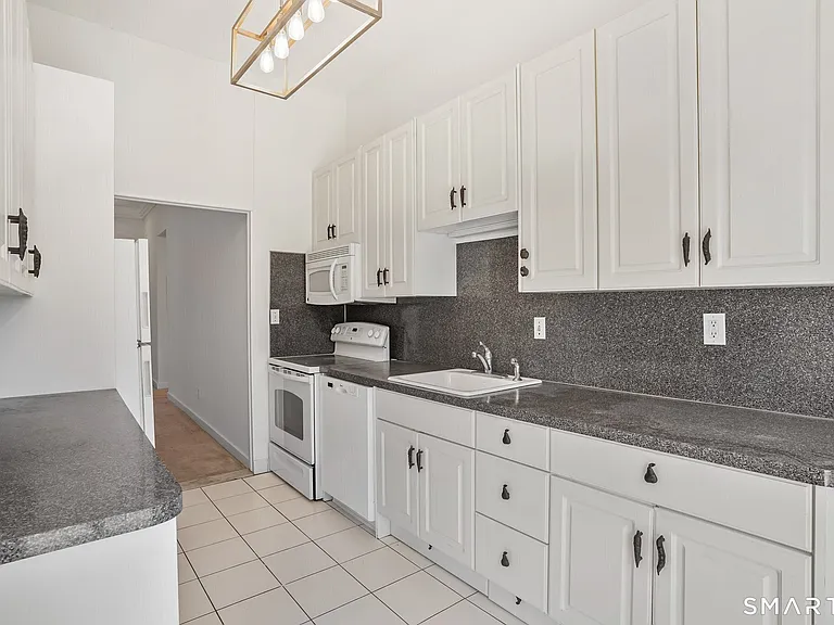 106 Southport Woods Dr #106 — Photo 4