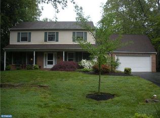 30 Riverview Dr, Ewing, NJ 08628