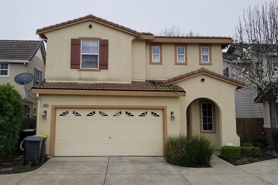 1st image of 1857 Bella Vista Dr