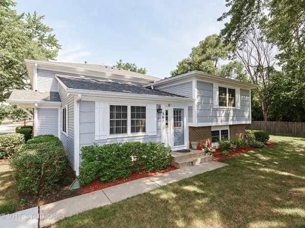307 Plumwood Ln, Vernon Hills, IL 60061
