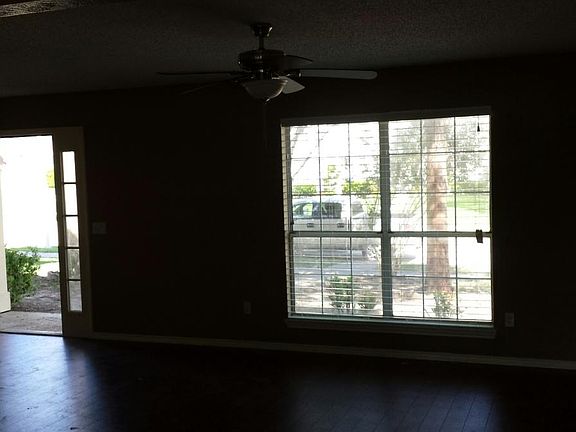 2nd image of 2234 Country Dell Dr