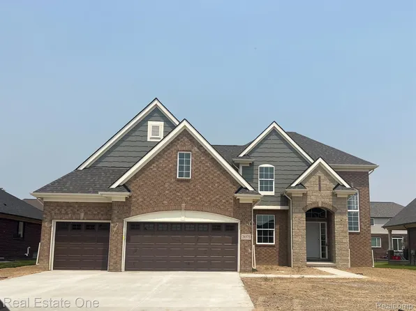 51699 Scenic Ct Unit 24, New Baltimore, MI 48051
