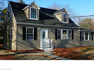 14 Thamesview Rd, Norwich, CT 06360