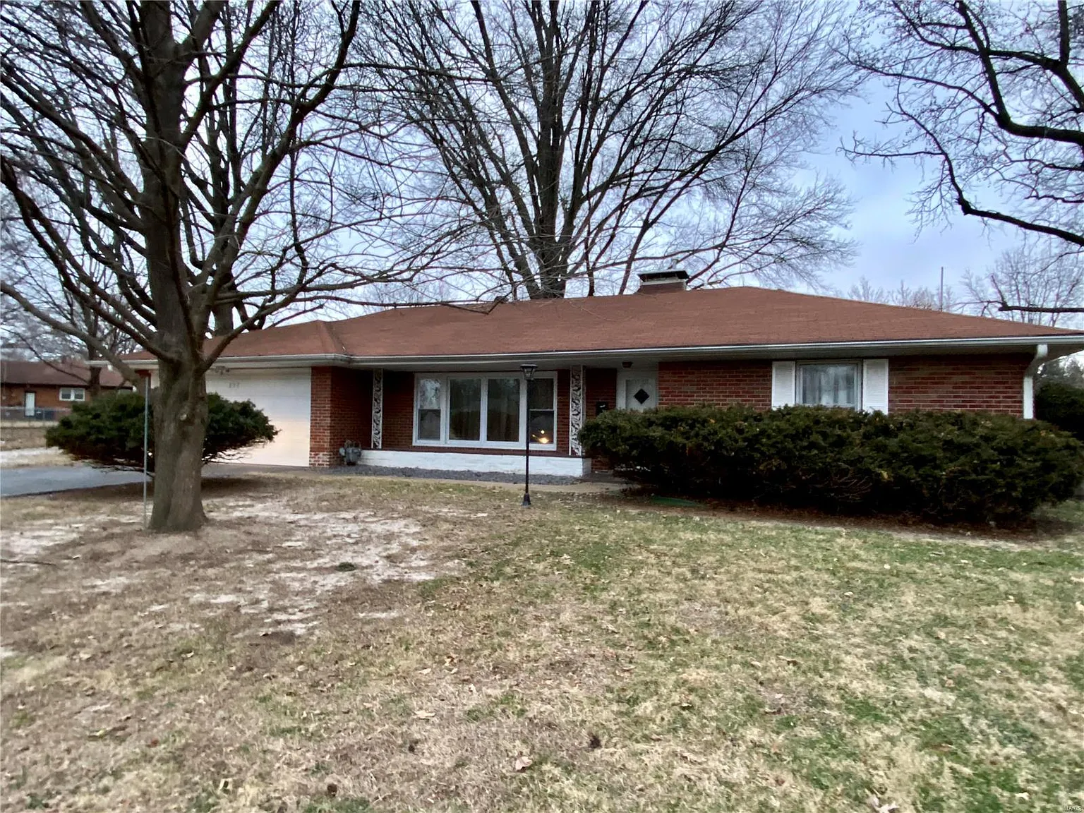 217 Blue Ridge Dr photo 1